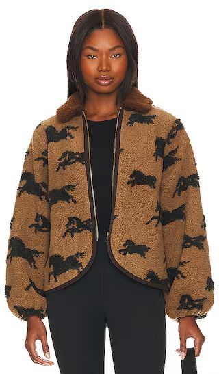 The Pasture Fleece Jacket in Light Hickory | Revolve Clothing (Global)