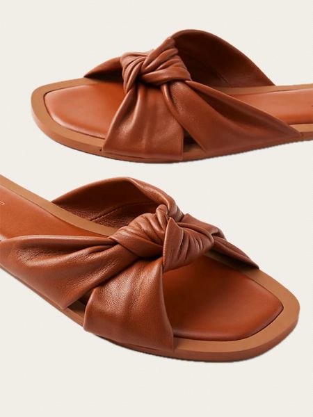 ⭐️ 30% off Sandals 

Spring shoes 


#LTKfindsunder50 #LTKshoecrush #LTKsalealert