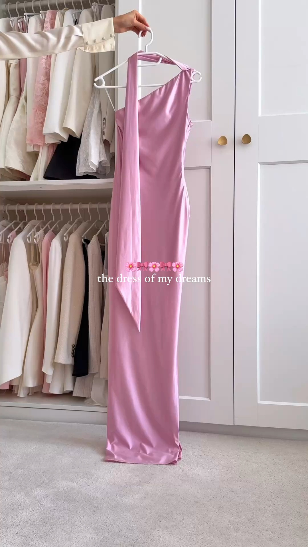 found the perfect special occasion dress 🤭🌸

this dress would be perfect for a wedding guest, formal events, romantic date, summer vacation, bridesmaid, garden party, prom night, birthday dinner, resort holiday…🥂

#pinkdress #summerfashion #outfitinspiration #femininestyle #romanticdress #pinterestaesthetic #elegantstyle #scarfdress #occasionwear #weddingguestdress #ohpolly #promdress #scarfdress #formaldress #holidaystyle #softgirl

#LTKWedding #LTKSeasonal #LTKParties