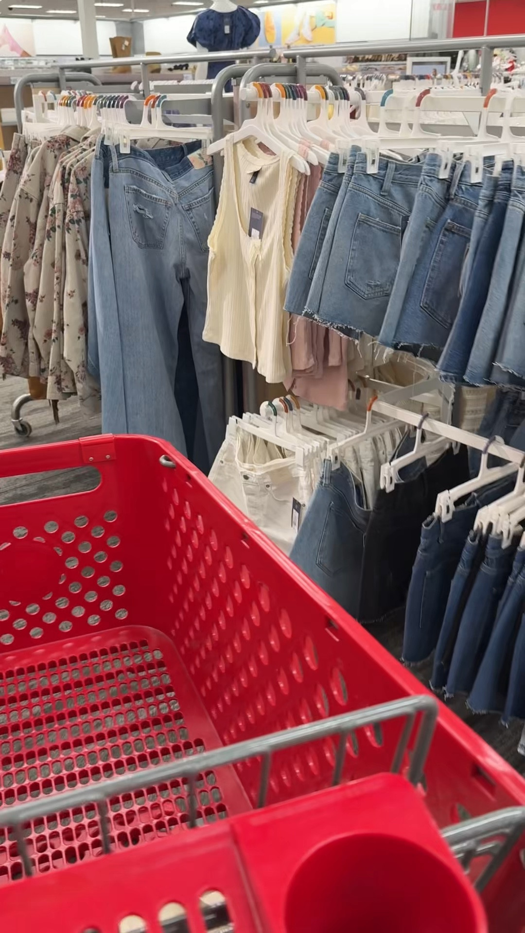Cute new Target tanks!

@Target 
#target #targetstyle #tanktop #targetfashion #springoutfit #springstyle

#LTKPlusSize #LTKMidsize #LTKgrwm