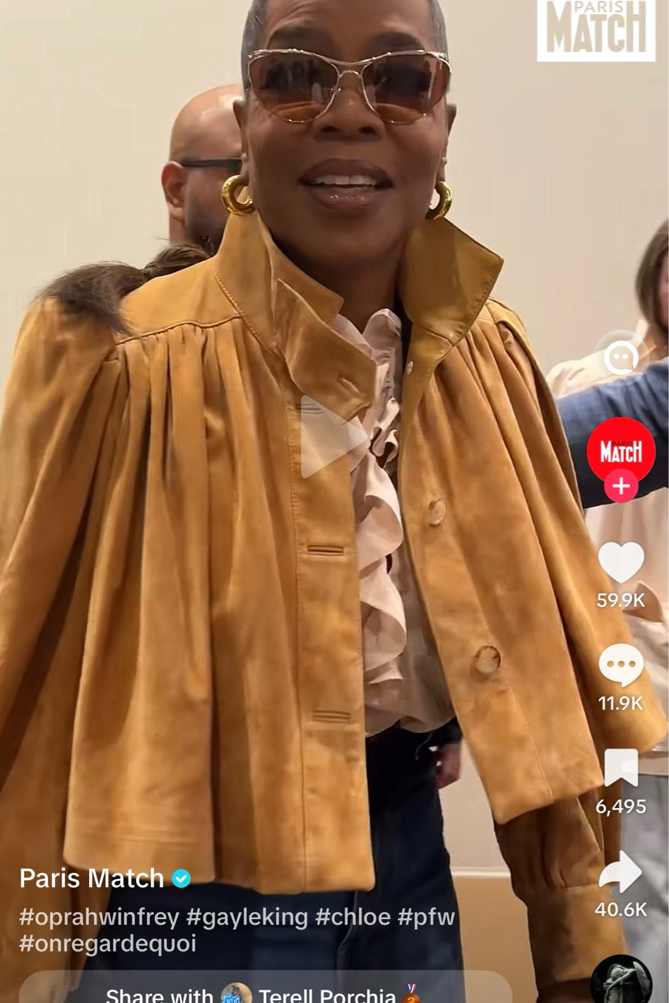 Oprah’s fit at the Chloe fashion show was 🔥 here’s my picks for this look

#LTKOver40 #LTKootd #LTKSpringSale