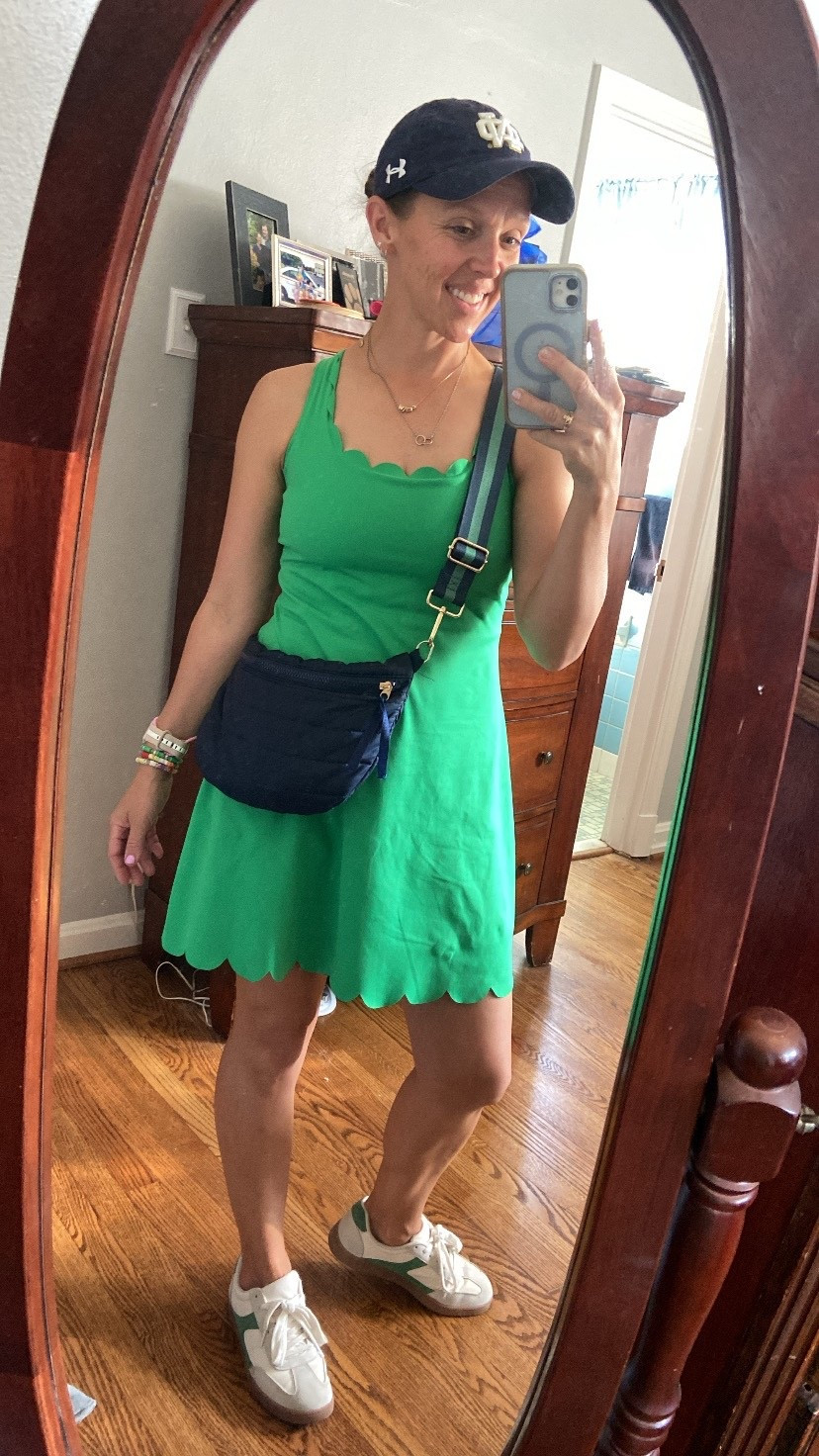 A sporty Sunday - shoes and purse tagged 


 #under25 #crossbody #quiltedpurse #amazon #walmart #tennisshoes #budgetfriendly #under20 #bubblenecklace #baublebar

#LTKItBag #LTKShoeCrush #LTKFindsUnder50 #LTKStyleTip