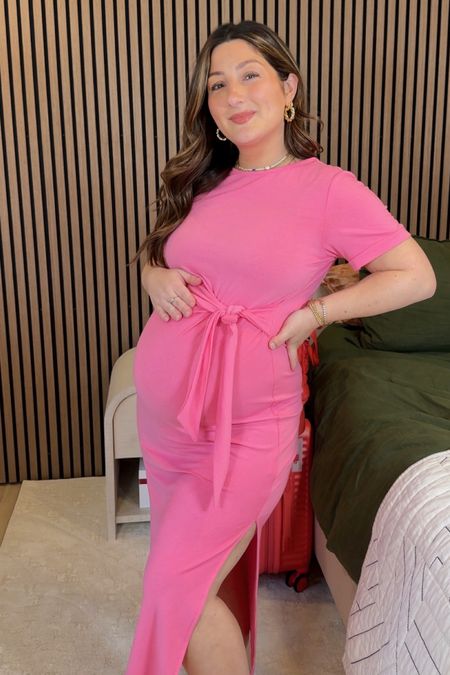 Limited time sale! Don’t forget to clip the coupon to bring this dress to just under $25!! 

Size: small 
Color: pink 

Spring outfit, Mother’s Day, brunch outfit, vaca outfit, bump friendly

#LTKBump #LTKFindsUnder50 #LTKSaleAlert