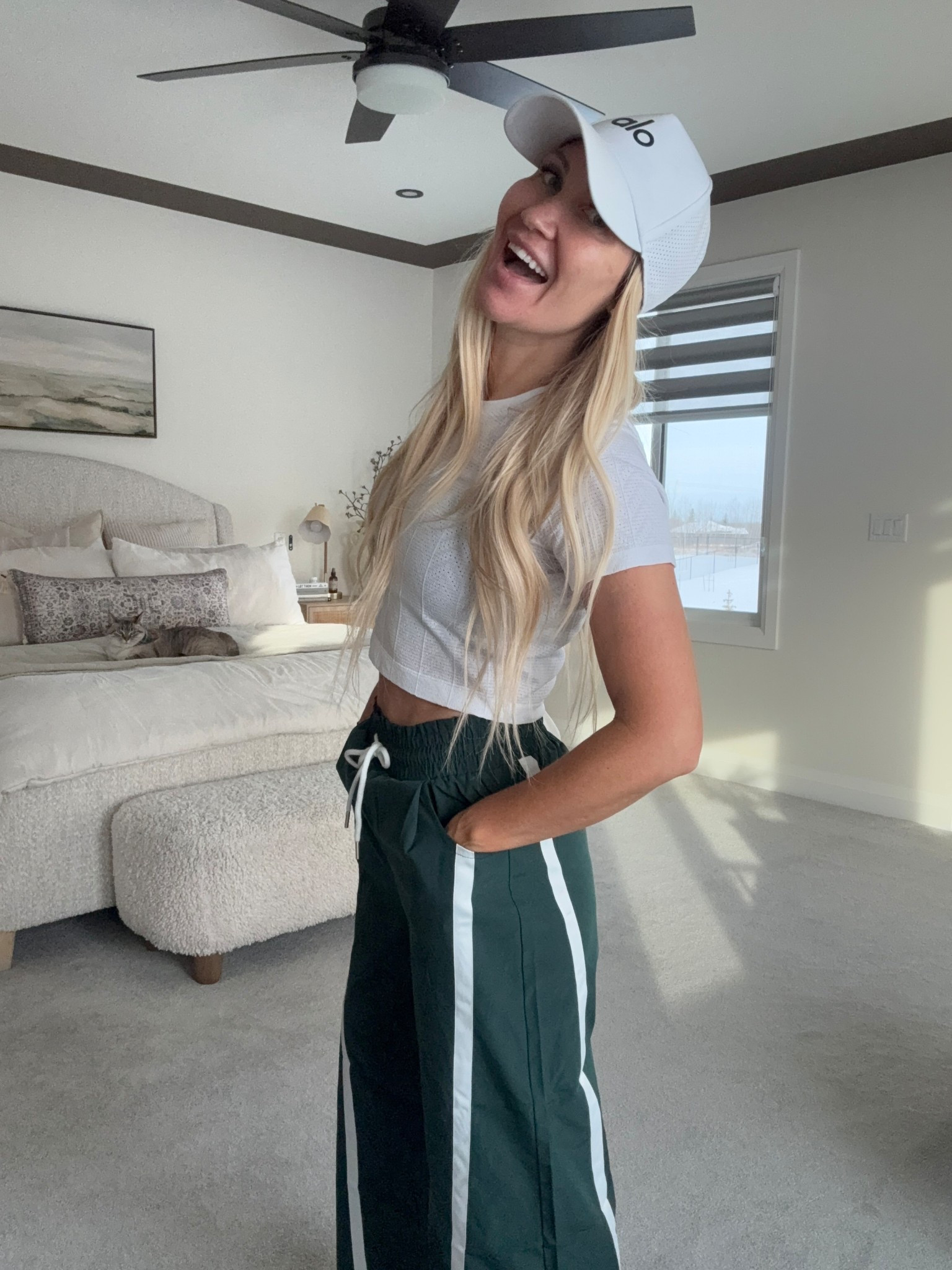 Top wearing a size 6 pants wearing size small… 🫶

#LTKstyletip #LTKwinter #LTKcanada