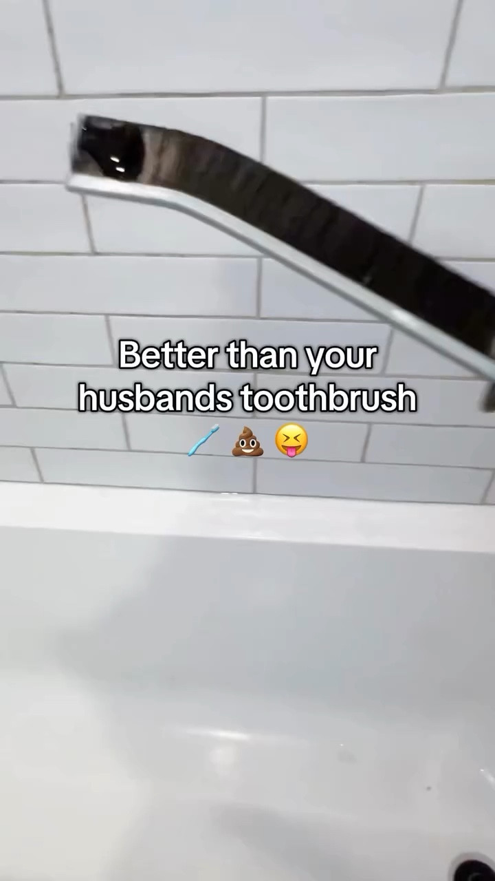 Comment “shop” and I’ll send you all the details! 

🧼You can finally clean every nook and cranny of your home with this crevice brush! It comes in a five pack and it’s so stinkin cheap!

#cleaning #cleanhome #cleaningmadeeasy #homehack #cleaninghack