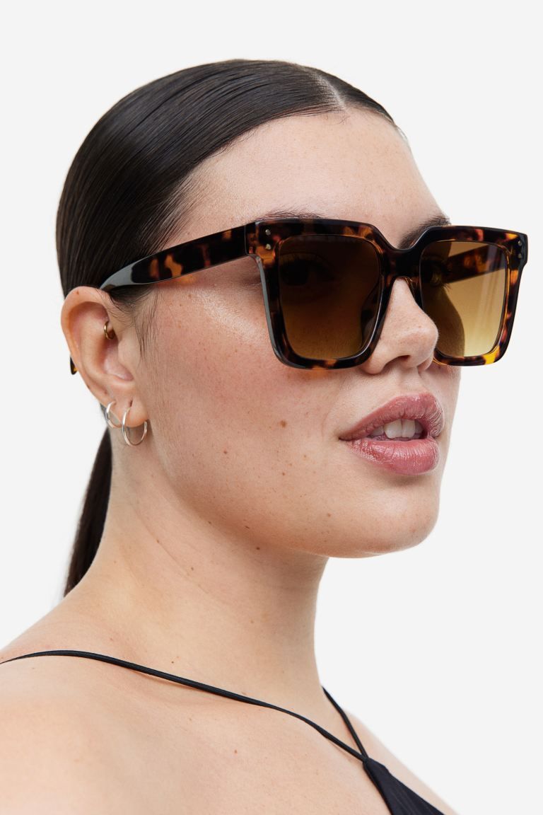 Square Sunglasses | H&M (US + CA)