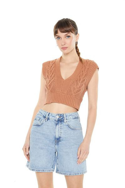 Cropped Cable Knit Sweater Vest | Forever 21