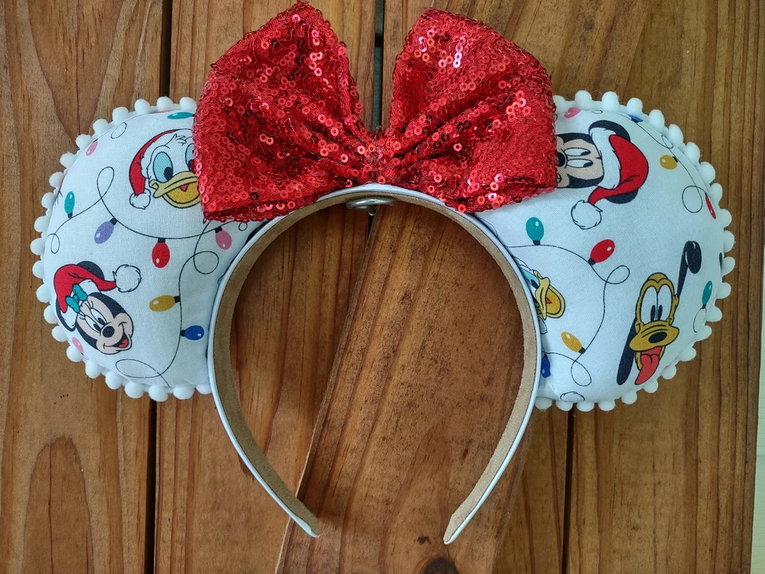 Mickey and Friends Christmas Lights Minnie Mouse Mickey Mouse - Etsy | Etsy (US)