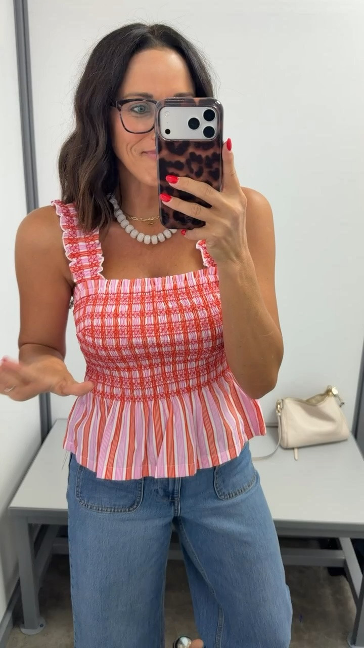 Top: Walmart
Size: XS ❤️

#WalmartFashion #WalmartFinds #AffordableFashion #SmockedTop #EverydayStyle #FallTransition #WalmartStyle #LTKStyle #CasualOutfit #LookForLes