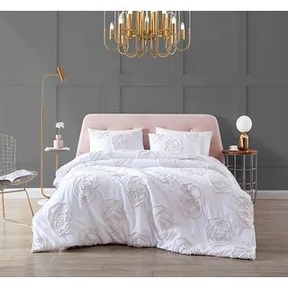 Betsey Johnson Rambling Rose Cotton Ivory Duvet Cover Set | Bed Bath & Beyond