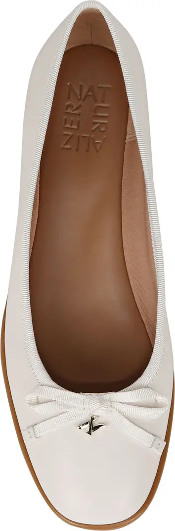 Essential Skimmer Flat (Women) | Nordstrom