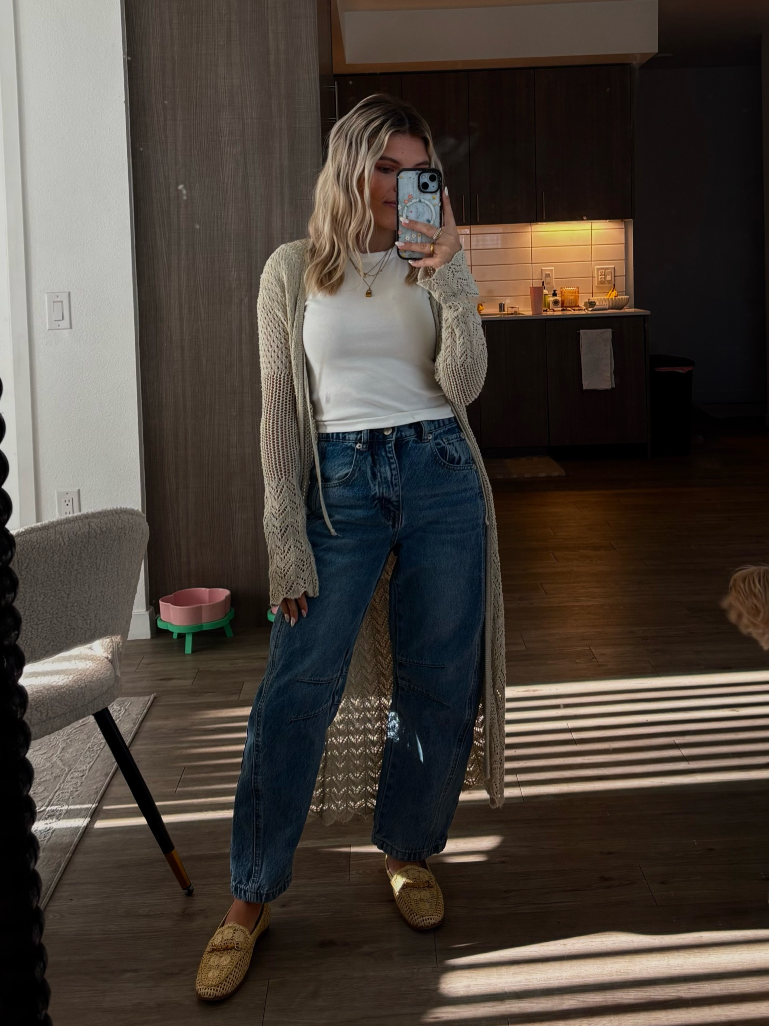 Barrel jeans, white basic t, and a long duster sweater 

#LTKWorkwear #LTKStyleTip #LTKPetite