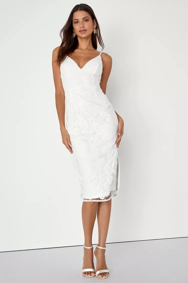 Delicate darling beige and best sale ivory lace bodycon dress