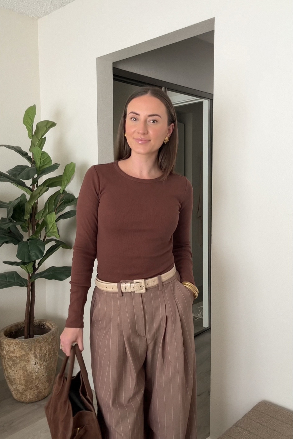 Essentials in the closet 

#LTKStyleTip