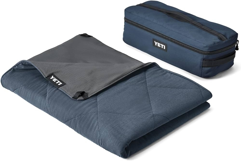 Amazon.com: YETI Lowlands Blanket, Multi-Use Blanket with Travel Bag, Navy : Pet Supplies | Amazon (US)