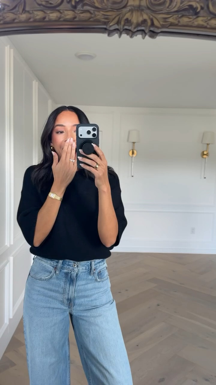 25-50% OFF all jeans + 20% off almost everything else!! Use code DENIMAF for an extra 15% OFF!! Wearing size 27 X-Long in wide leg jeans (medium wash- I’m wearing heels and I’m 5’8”) and S sweater tee! 

casual outfit, abercrombie jeans, abercrombie sale, sale alert, teacher outfits, back to school outfits, mom outfit, postpartum outfit, date night outfits, fall outfit, fall fashion, closet staples, wardrobe staples, fall capsule wardrobe

#LTKSeasonal #LTKSaleAlert