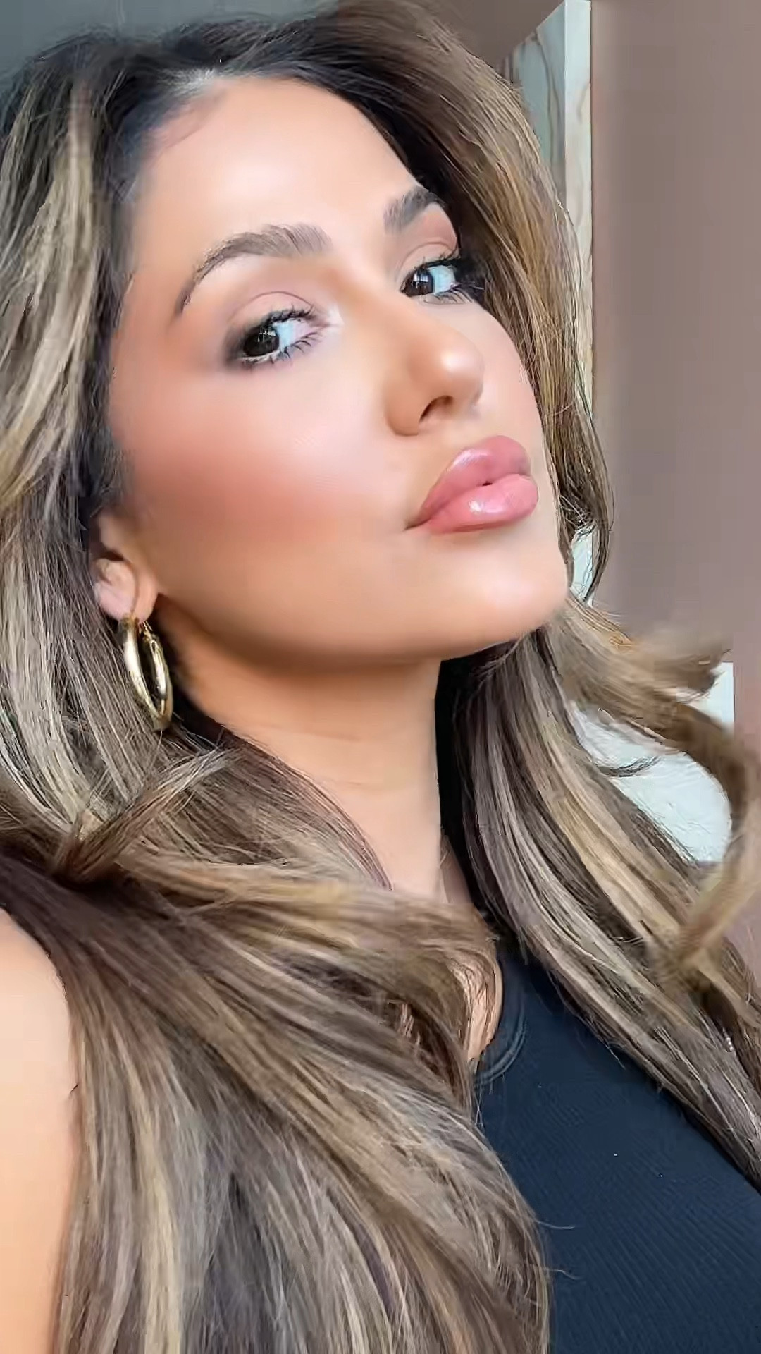 Fall glossy lip! Yes please ✨

#LTKBeauty #LTKFindsUnder100 #LTKVideo