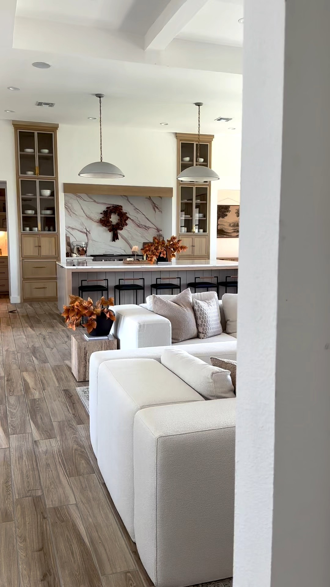 Autumn has arrived & cozy layers are everywhere 🍂

#LTKHome #LTKSeasonal #LTKStyleTip