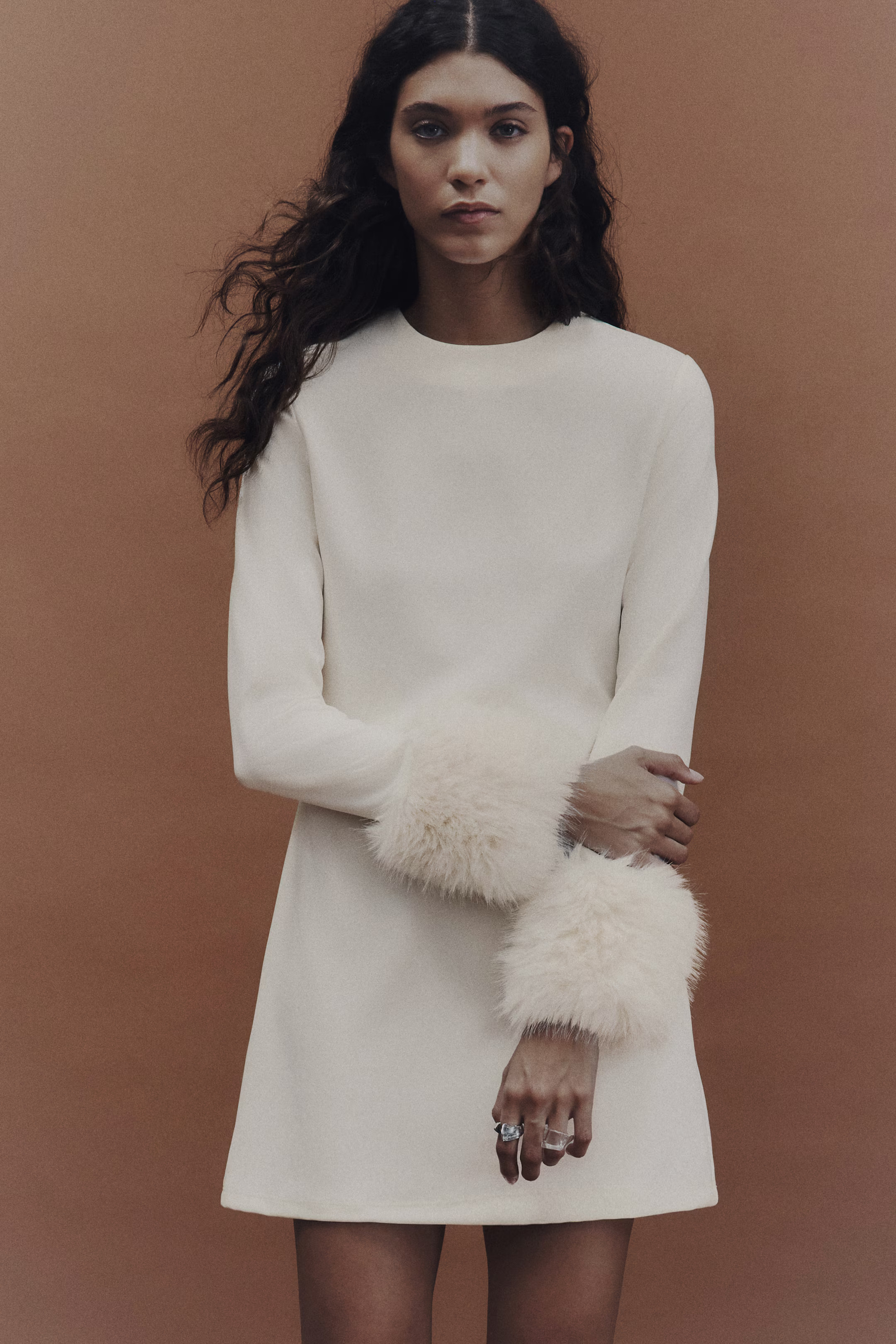 Long-sleeved dress | H&M (UK, MY, IN, SG, PH, TW, HK)