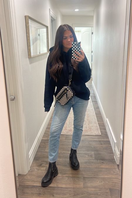 OOTD 
-
Dolce Vita Hoven Boots 
Agolde Riley Jeans 
Checkered Bag & Phone Case 



#LTKitbag #LTKshoecrush #LTKstyletip
