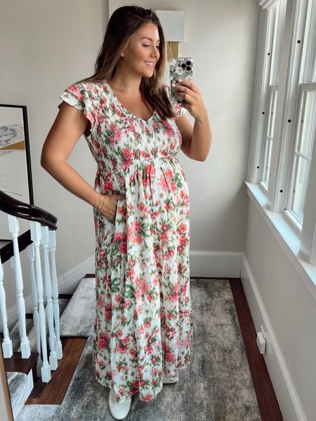 Gibsonlook is having a surprise spring this weekend, 3/24-3/26! They have 100s of new markdowns with items up to 70% off.  Wearing size XL in this dress! 

#LTKcurves #LTKsalealert #LTKbump