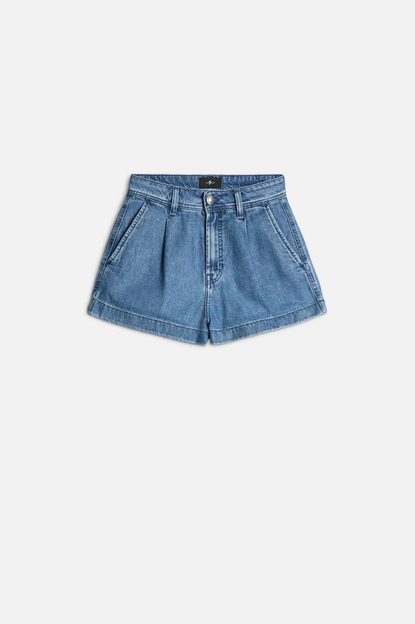 Weightless Pleated Denim Short in Hilo | 7 For All Mankind