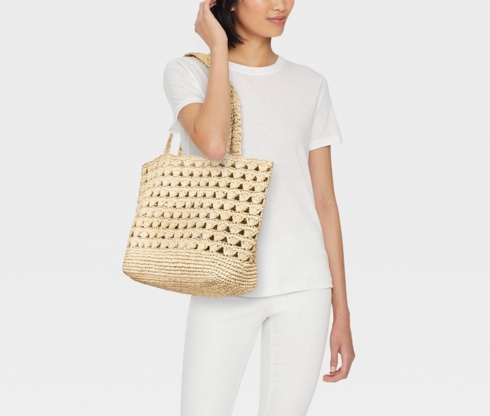 Straw Scallop Woven Tote $35

#LTKTravel #LTKWorkwear #LTKOver40