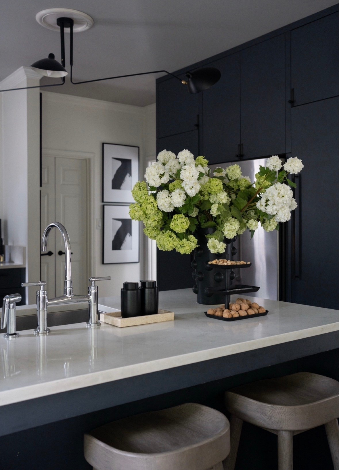 Spring makes the world feel abloom! Bring that feeling inside with a beautiful vase spilling over with blooms! XxV 



#LTKSaleAlert #LTKSeasonal #LTKHome