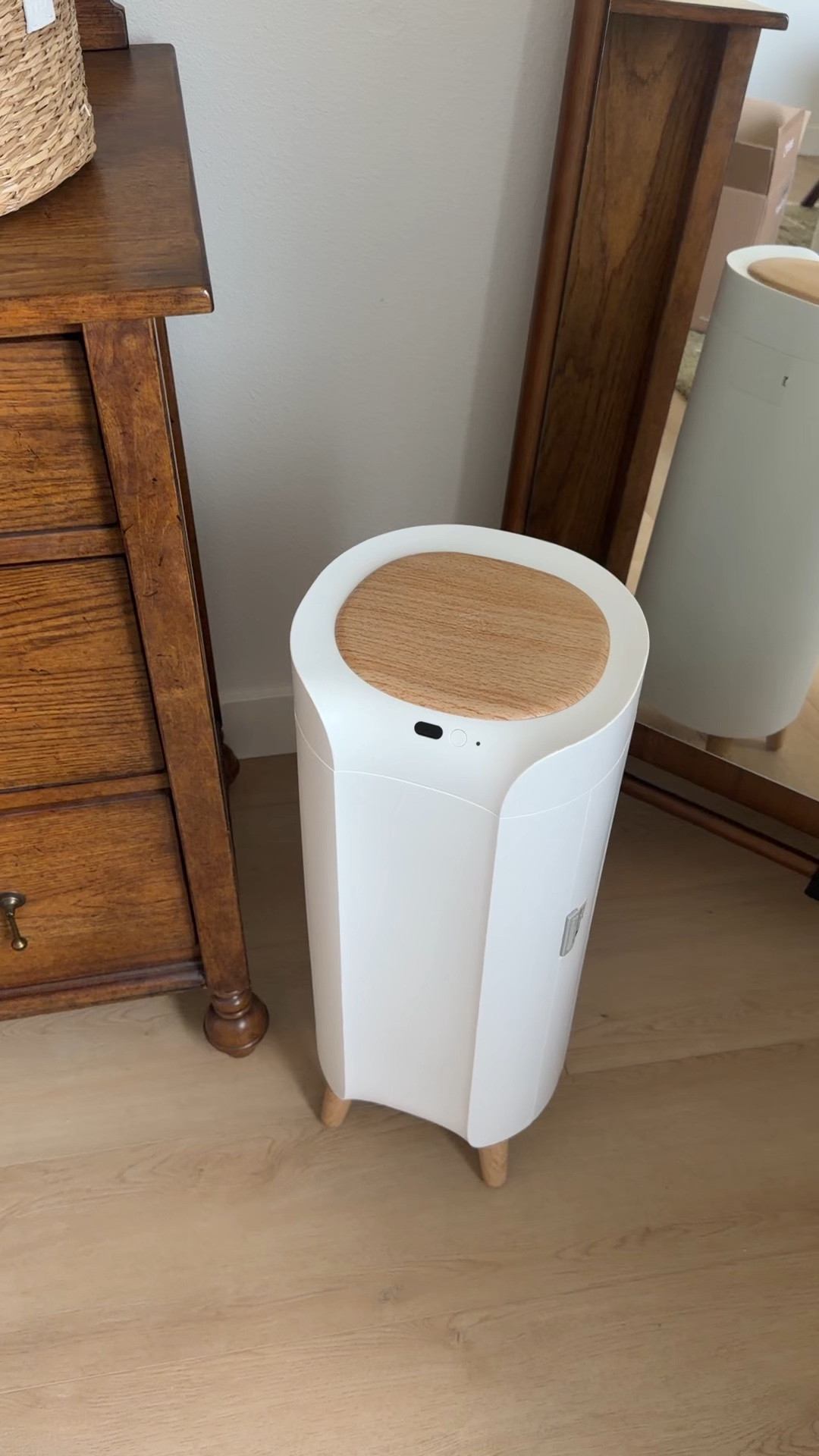 Diaper trash can that’s cuteee