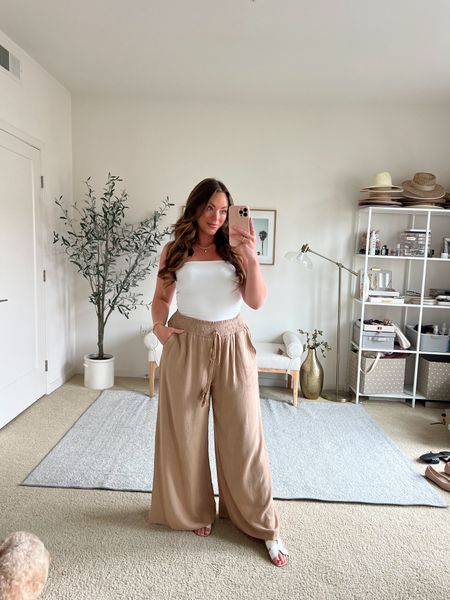 These beachy breezy pants 💕
Runs small, I’m in an xl, also ordered the large and I like those better they are fitted, a little snug on the butt but not too tight, these are just overall very oversized. 

Amazon fashion 

#LTKmidsize #LTKfindsunder50