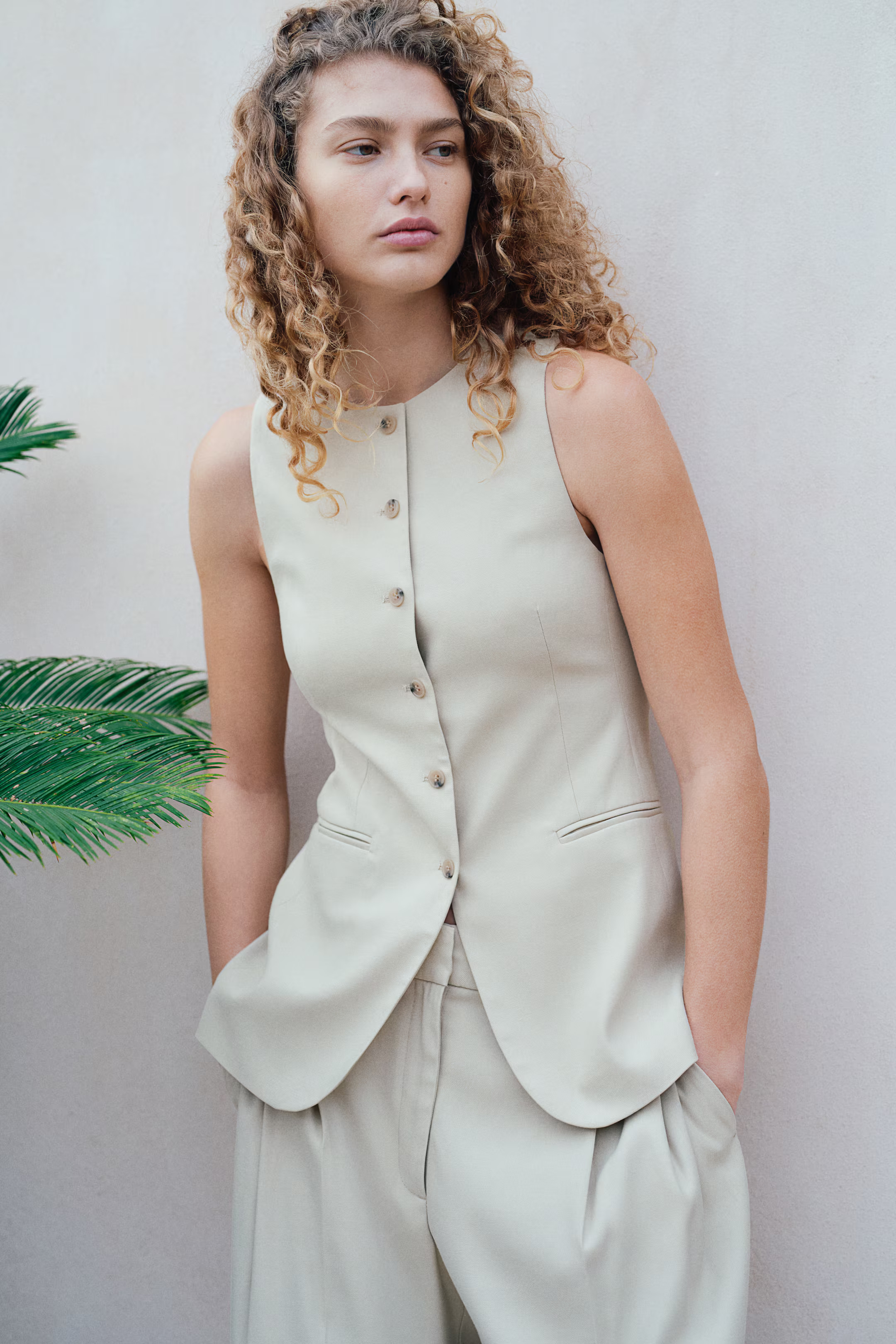 Long suit waistcoat | H&M (UK, MY, IN, SG, PH, TW, HK)