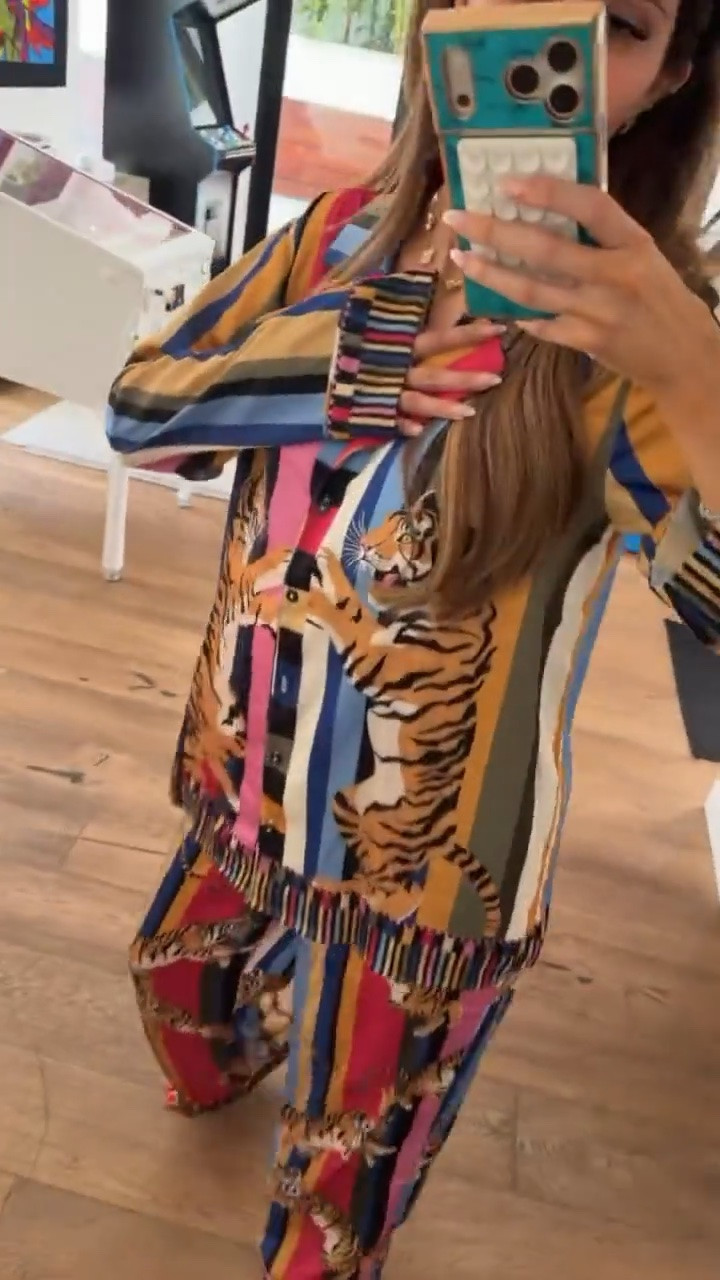 These will likely sell out quick!! Wearing a small! 🐅💕

Show Me Your MuMu, MuMu fashion, Revolve fashion, Satin pajamas, Long sleeve pajamas, Fun pajamas, Loungewear, Emily Gemma

#LTKgrwm #LTKHome #LTKdayinmylife