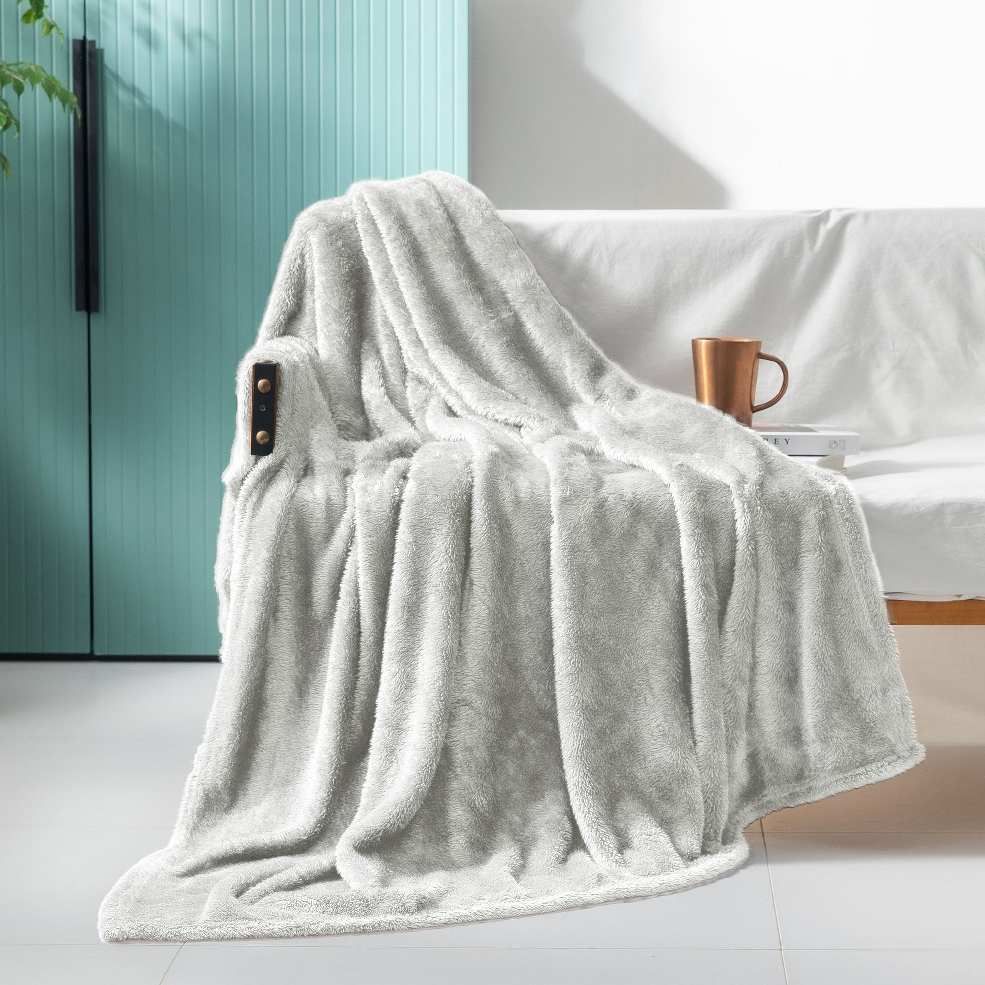 Exclusivo Mezcla Plush Fuzzy Large Fleece Throw Blanket (50" x 70", Light Grey)- Soft, Warm and L... | Walmart (US)