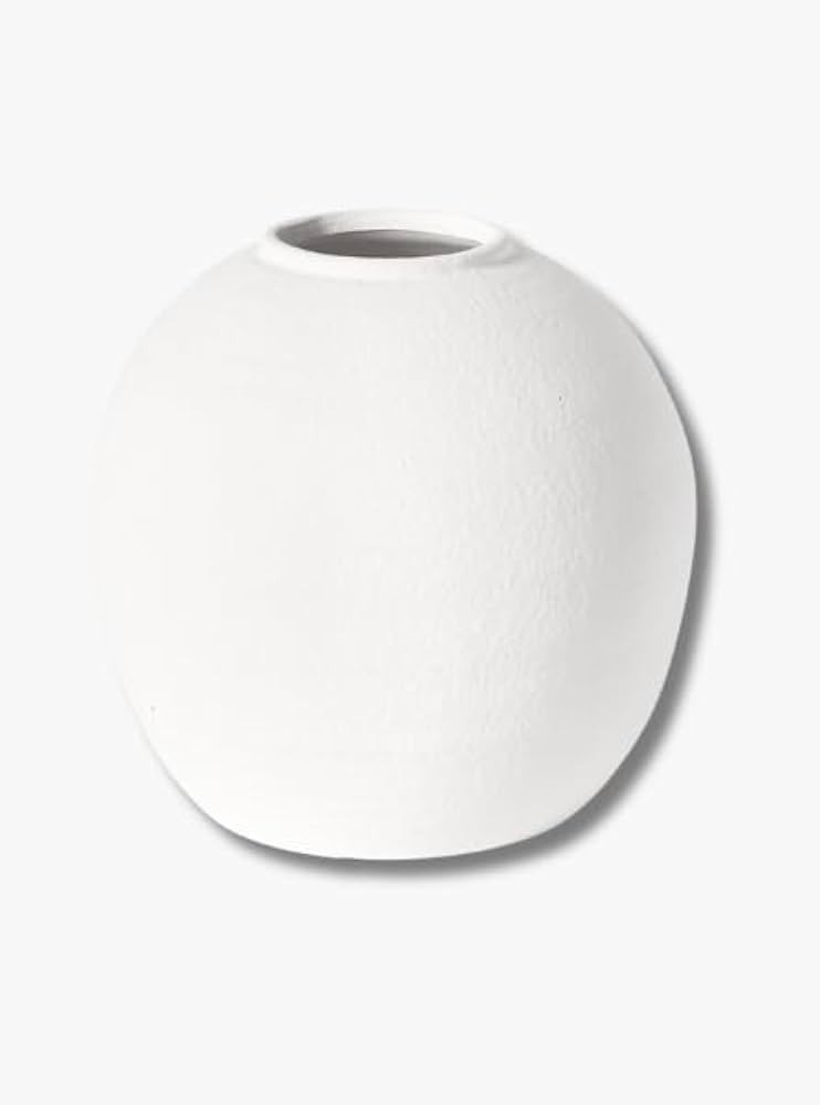 The Crystal Modern Vase (Medium) | Amazon (US)