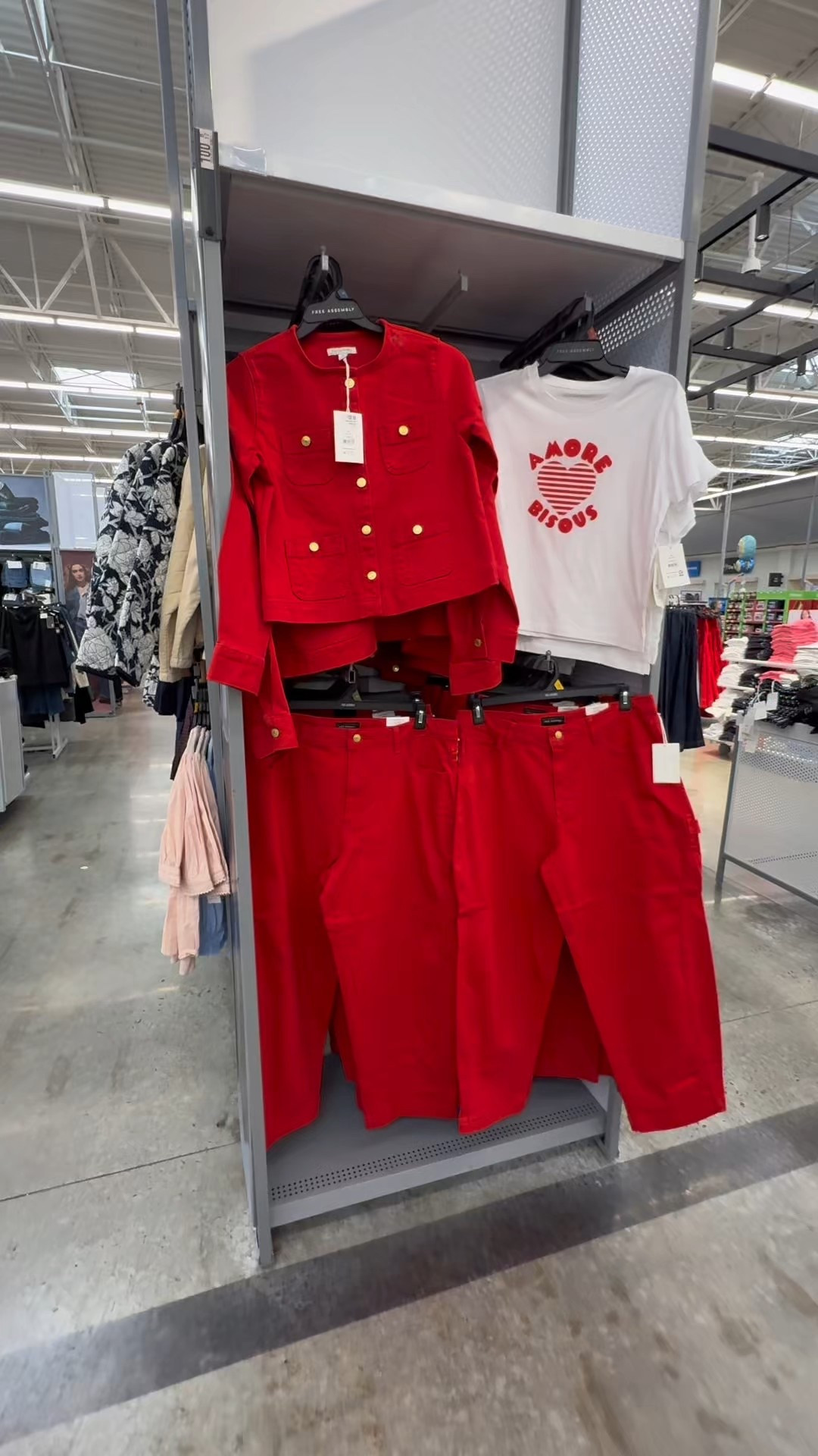 Let me show you a few Walmart pieces you can mix and match for a cute Valentine’s look.


#LTKSeasonal #LTKootd #LTKValentine