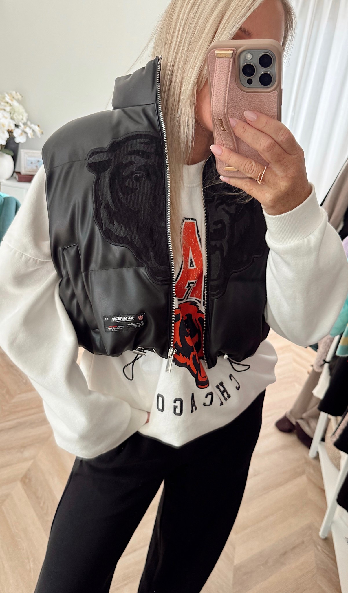 BEAR down!!!🐻 Spanx use code: LILLIEXSPANX

Spanx. Chicago bears. Game day. Vest. 

#LTKgrwm #LTKSeasonal #LTKootd