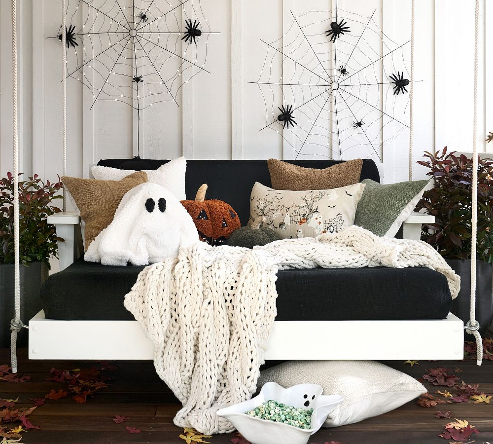 Gus the Ghost Pillow | Pottery Barn (US)