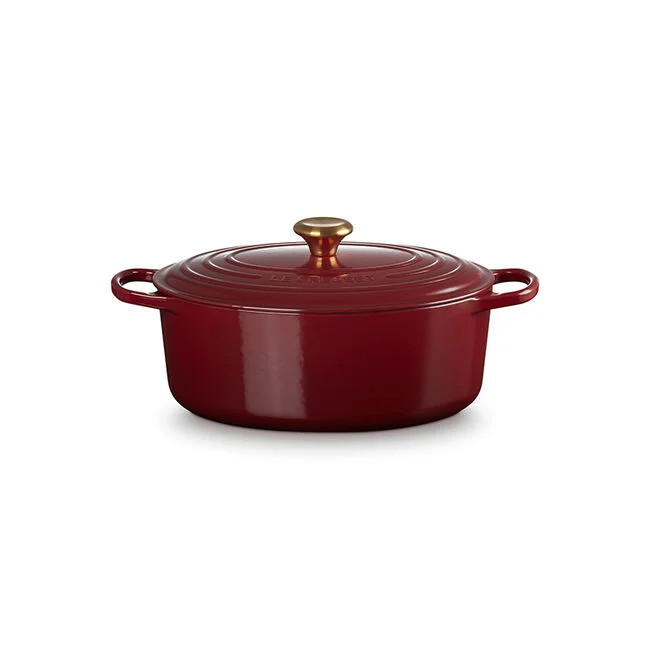 Signature Oval Dutch Oven | Le Creuset