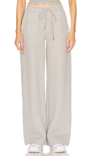 Baggy Athletic Sweatpants in Heather Grey | Revolve Clothing (Global)