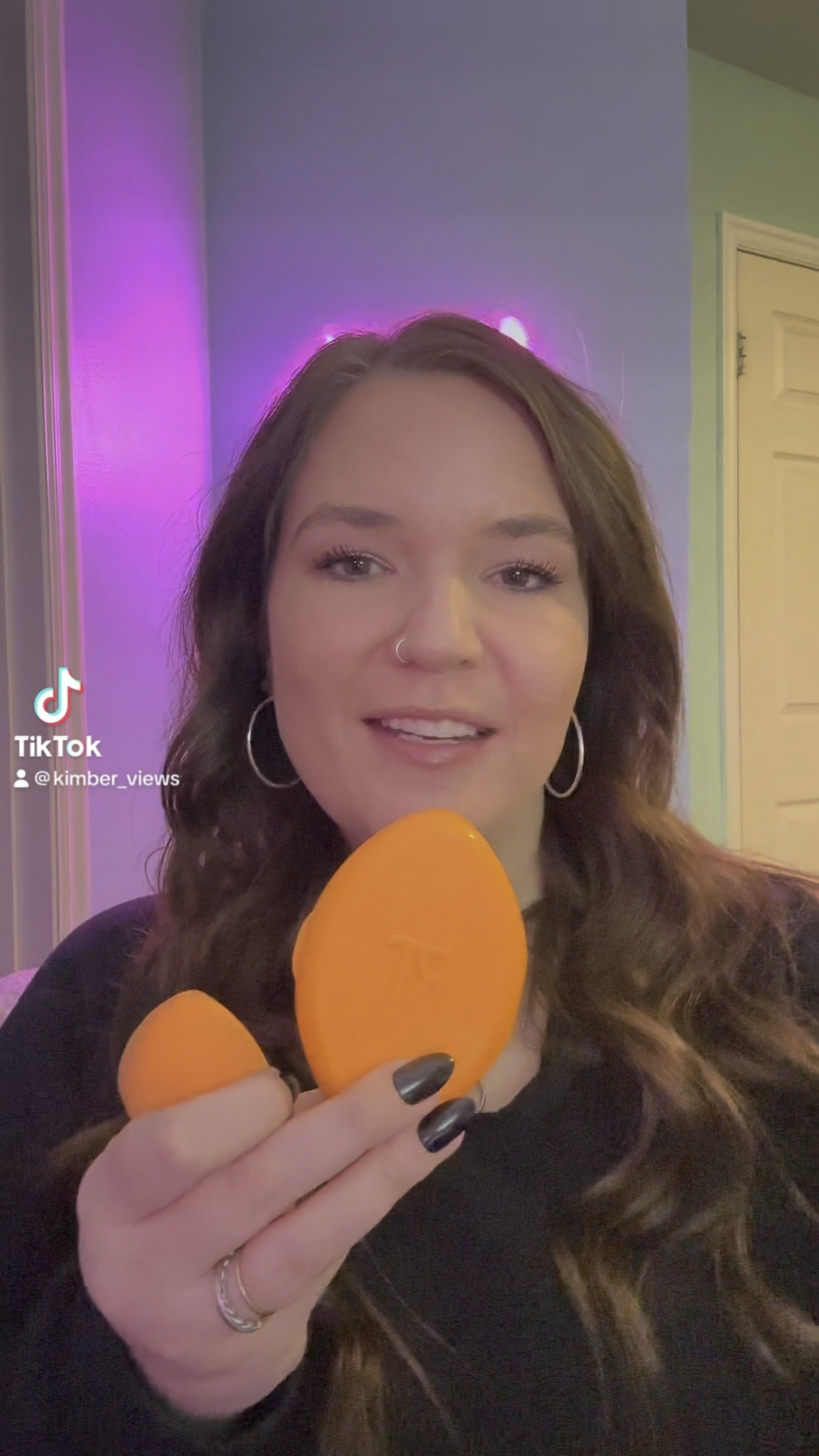 *Gifted by Real Techniques 
Real technique travel compact and sponge 
Perfect for on the go touch ups. Love their classic sponge it works so well with it damp. Your foundation will look sooo good!
Highly recommend the both of these! You’ll love the compact!! 

 @realtechniques
🏷️ Tags- @ultabeauty @amazon 
••••••••••••••••••••••••••••••••••••••••••••
#realtechniques #travelcompact #sponge 
#gifted #GRWM #makeupoftheday #gifted_by_RealTechniques 

#LTKbeauty #LTKMostLoved #LTKtravel