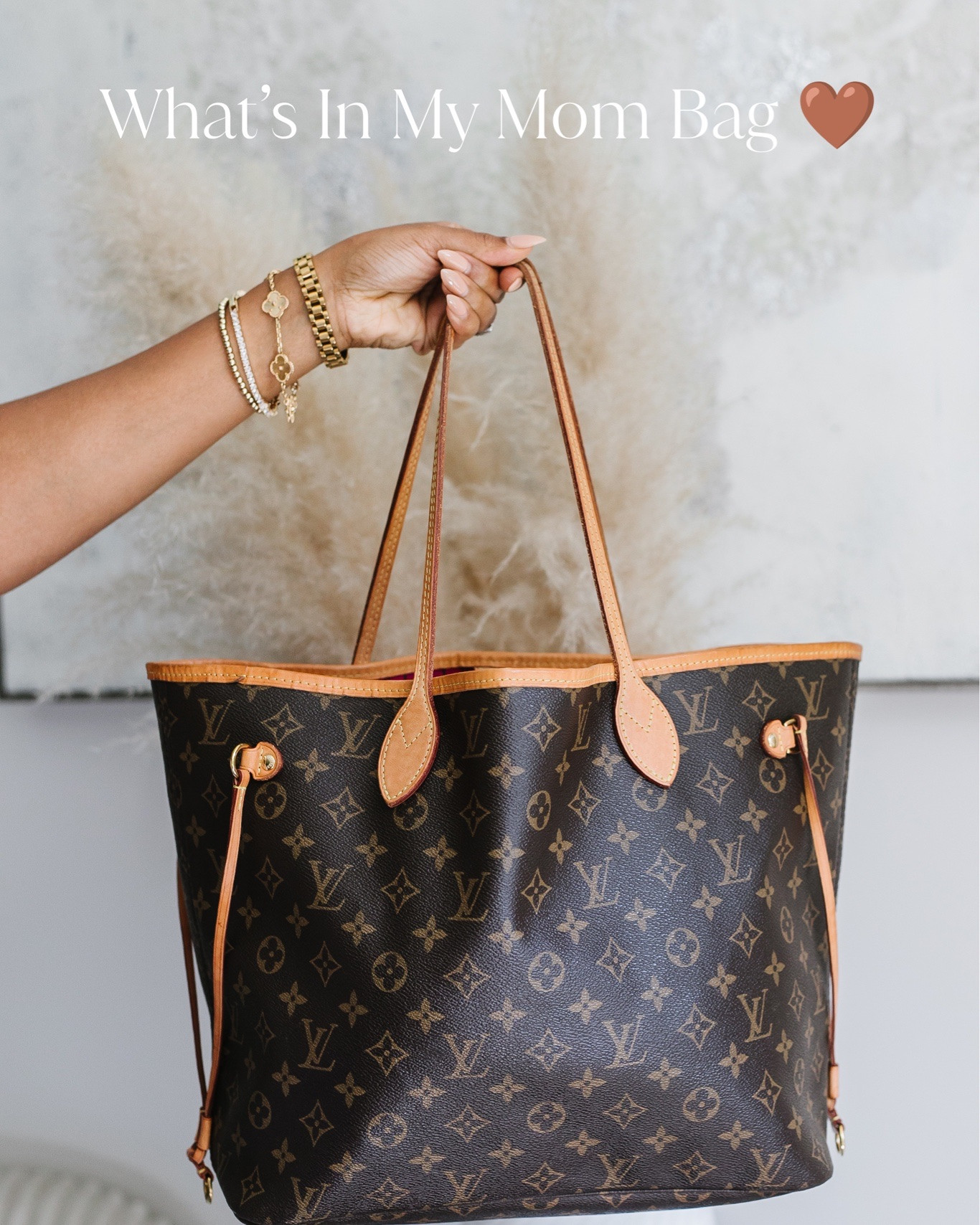 What’s in my Mom Bag!? 🤎

With three kids, I’ve learned that leaving the house means being prepared for a little bit of everything 😂 Snacks, wipes, a change of clothes, cups, chargers, my everyday essentials… basically all the things that keep us going when we’re out and about.

I love having everything organized in one bag so I can grab it and go—whether we’re headed to school activities, appointments, running errands or just out for the day.

I linked my bag + some of my favorite mom bag essentials! 🤎

mom bag // what’s in my bag // mom bag essentials // toddler mom essentials // mom of three // everyday mom essentials // diaper bag essentials // organized mom bag // mom organization // kids snacks // on the go essentials // busy mom essentials // family essentials // back to school // school year essentials // everyday organization