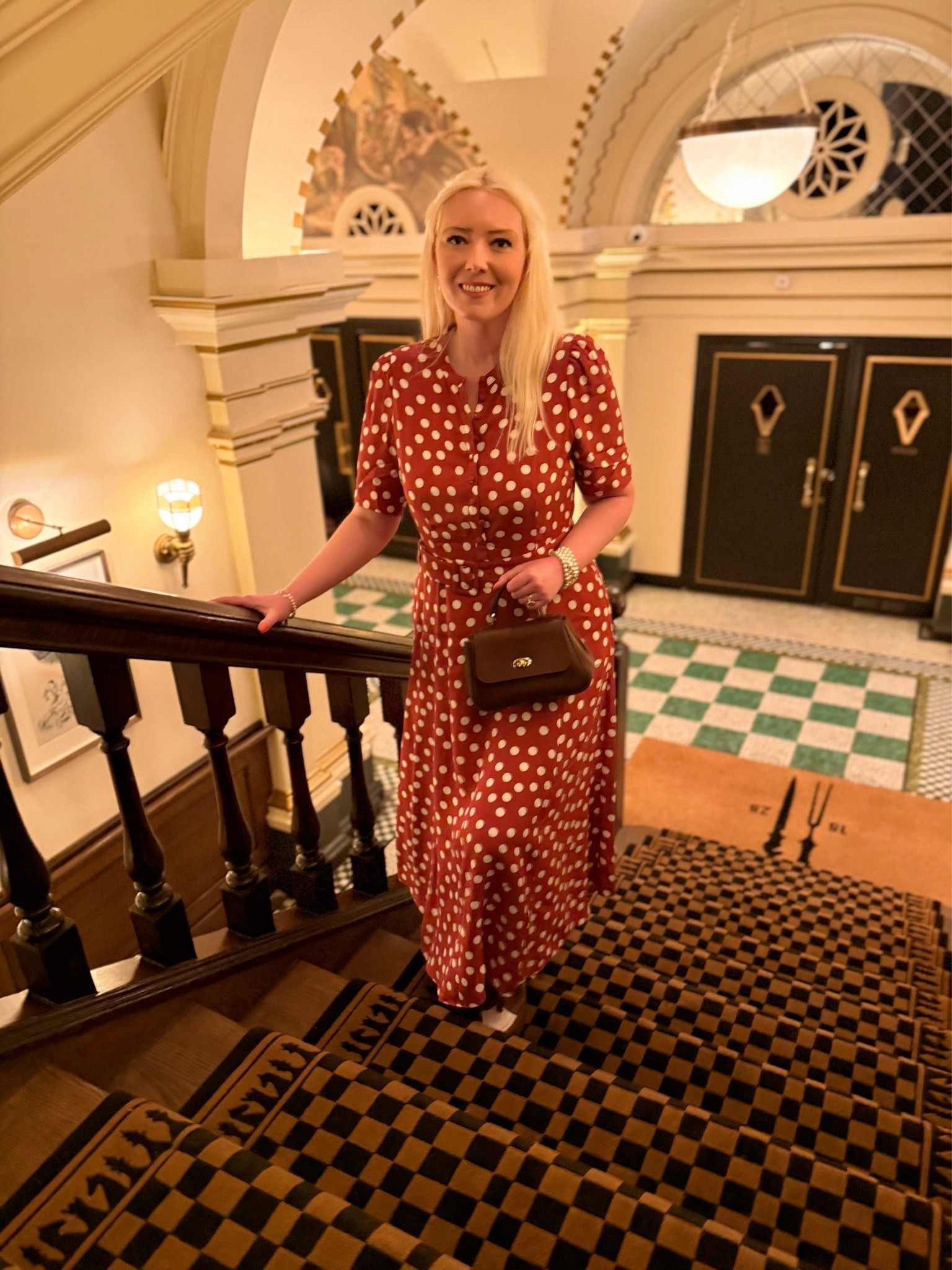 Burnt orange and all shades of brown are the hot colour trend this summer - check out my favourites! 

Dress - Boden
Bag - Tusting
Jewellery - Dower & Hall 
Shoes - Memery

#LTKsummer #LTKeurope #LTKuk