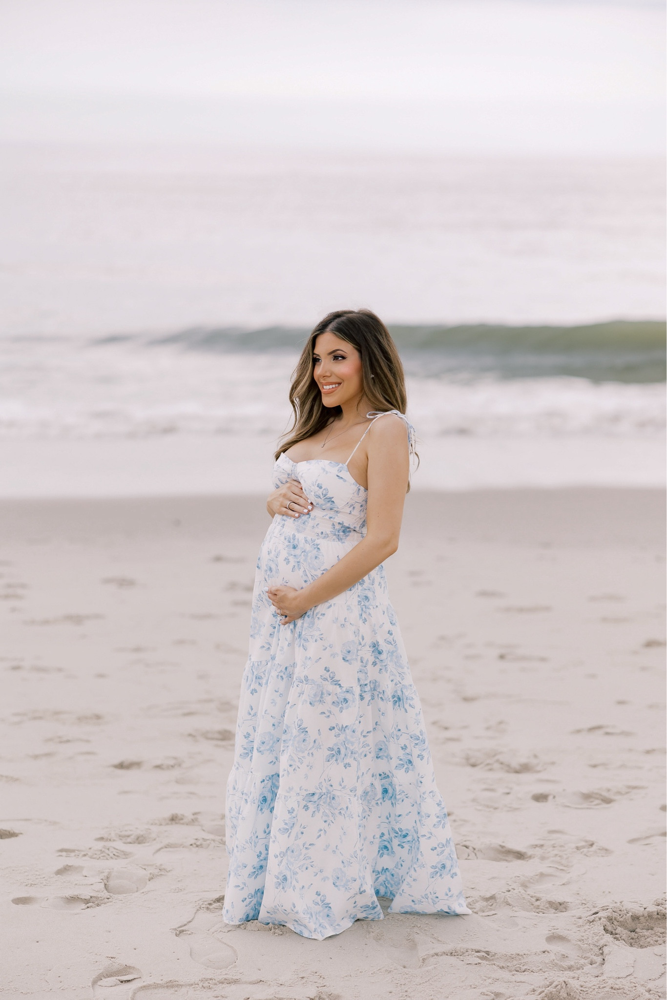 Maternity dress 

#LTKSummerSales #LTKFindsUnder100 #LTKBump