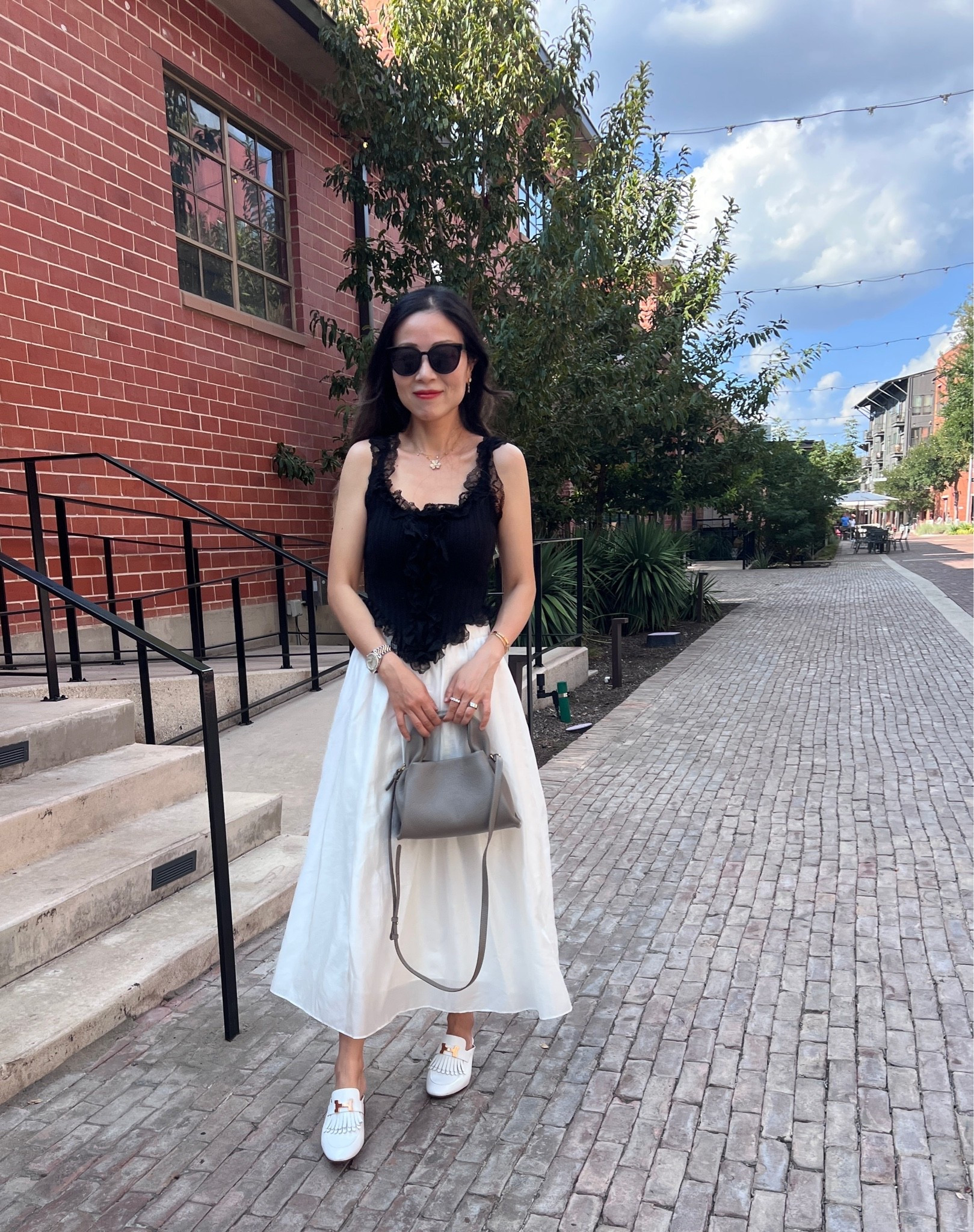 Family dinner outfit travel outfit

#LTKootd #LTKOver40 #LTKmomlife