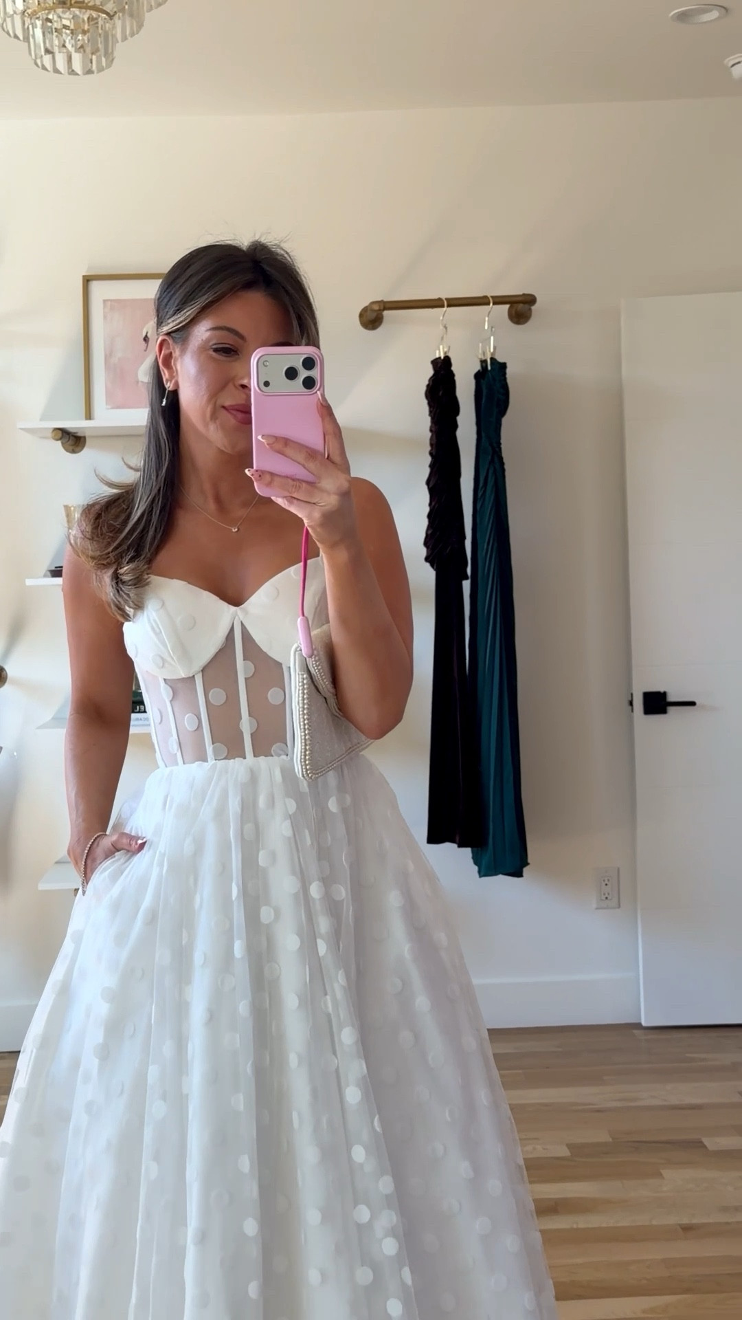 White polka dot tulle bridal or wedding ceremony dress

Mac duggal code: emerson10
Electric picks code: emerson20

Sized down to a 0

Wedding
Formal event
Bridal
Brides dress
Wedding ceremony
Special occasion

#LTKSeasonal #LTKWedding #LTKgrwm