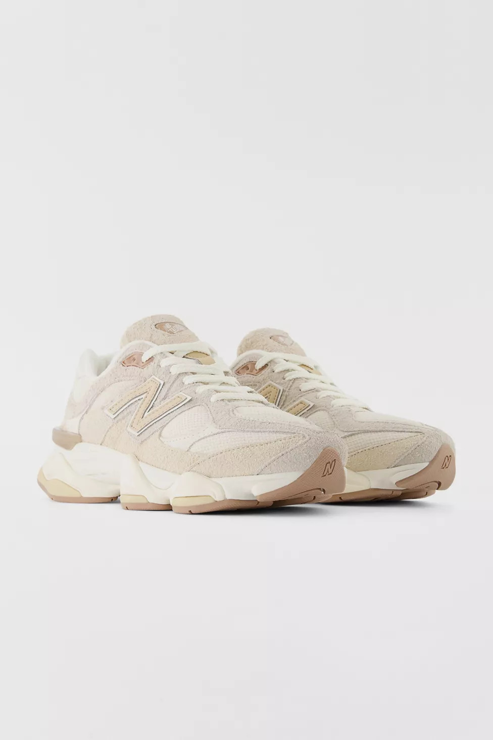 New Balance 9060 Sneaker | Urban Outfitters (US and RoW)