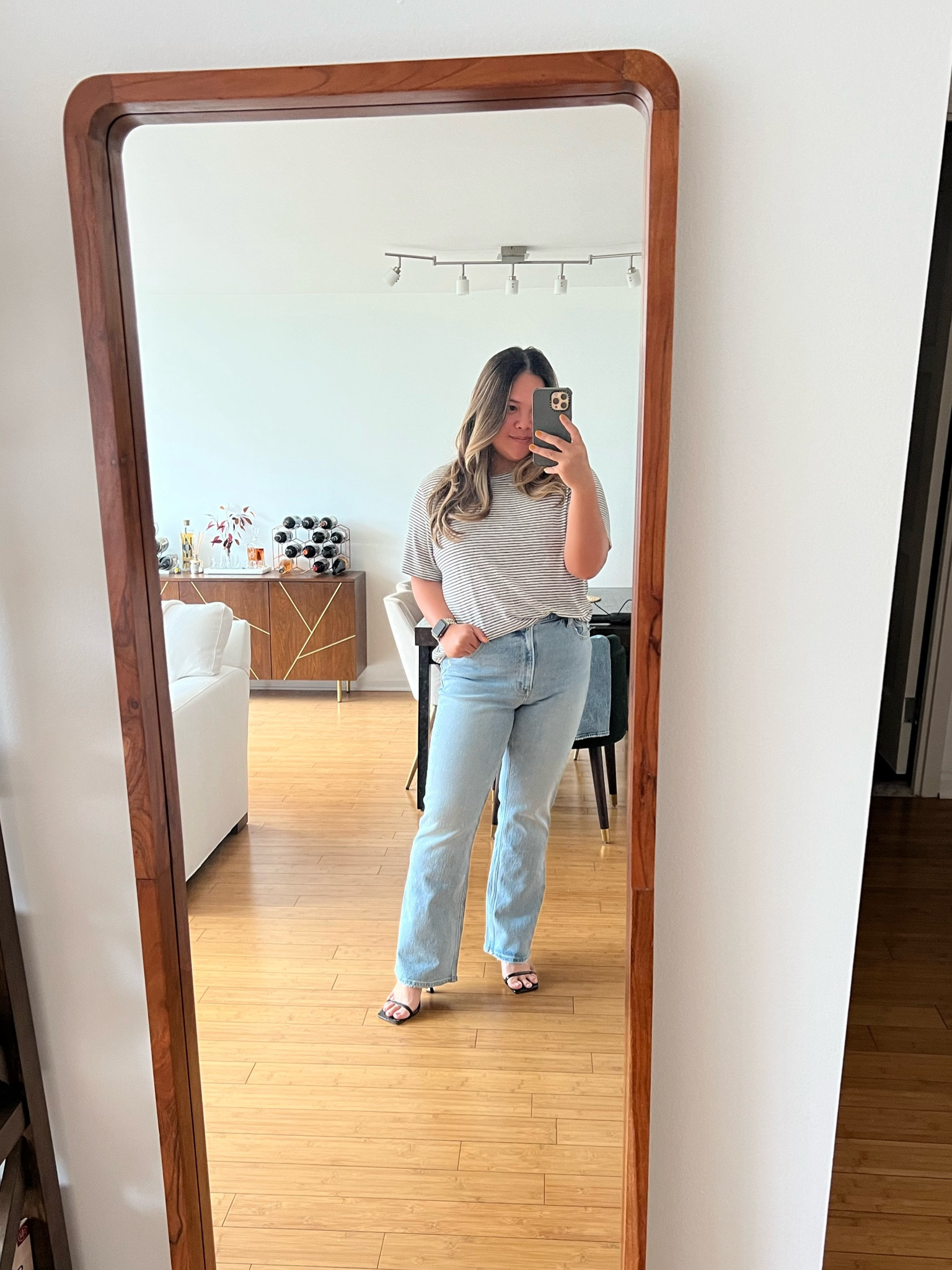 Abercrombie vintage flare jeans are so flattering, especially on the booty, and on sale for under $50! Paired with a very affordable target shit and Marc fisher heels (currently on sale too!)

#flaredjeans #lightwash #denim #abercrombiedenim #jeans #denimonsale #nordstrom #blackheels #musthaveheels #targetfinds #targetshirts #casualoutfit #weekendstyle #casualstyle #casualfall

#LTKunder100 #LTKsalealert #LTKSeasonal