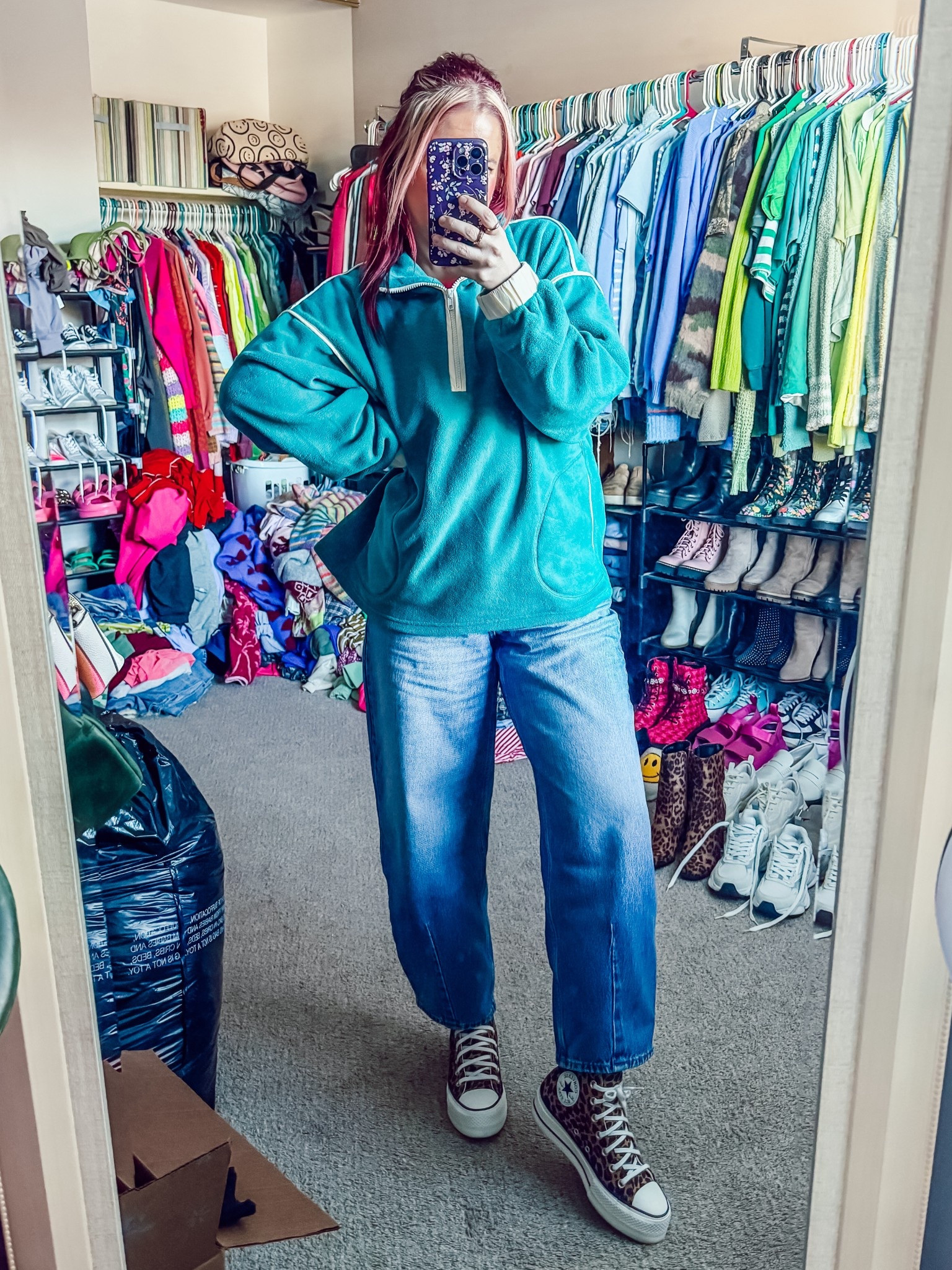 Fridays ootd
Pullover - medium - magnolia boutique (only $10 right now)
Jeans - 8 - target 
Shoes - converse 
Earrings - Amazon 
Hair clip - Maurice’s 

#LTKPetite #LTKSeasonal #LTKootd