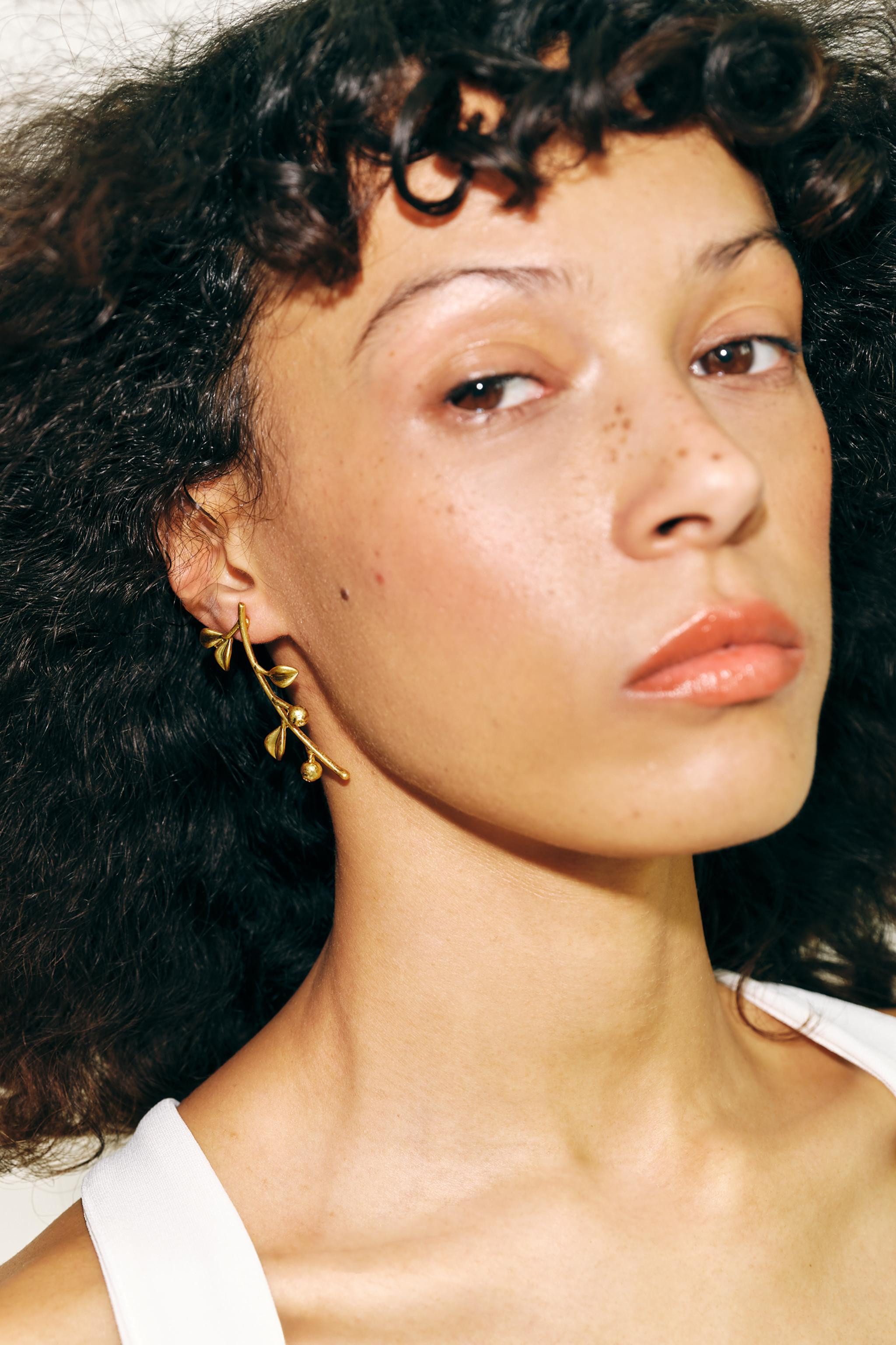 METAL FLOWER EARRINGS | Zara UK