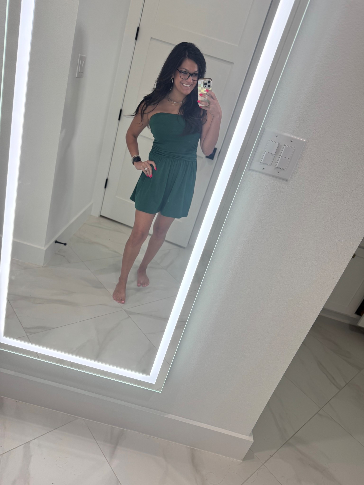 This Stolkiss romper is a MUST 🙌🏼 Found it on Amazon and it’s sooo good. Runs true to size, super comfy, and comes in so many cute colors! Dress it up or down—definitely a closet staple. Linked it for you on my LTK 🤍

#AmazonFinds #StolkissRomper #LTKStyle #AmazonFashion #RompersOfInstagram #WardrobeStaple #EasyOutfit #MomStyle #LTKUnder50 #CasualChic #OOTD